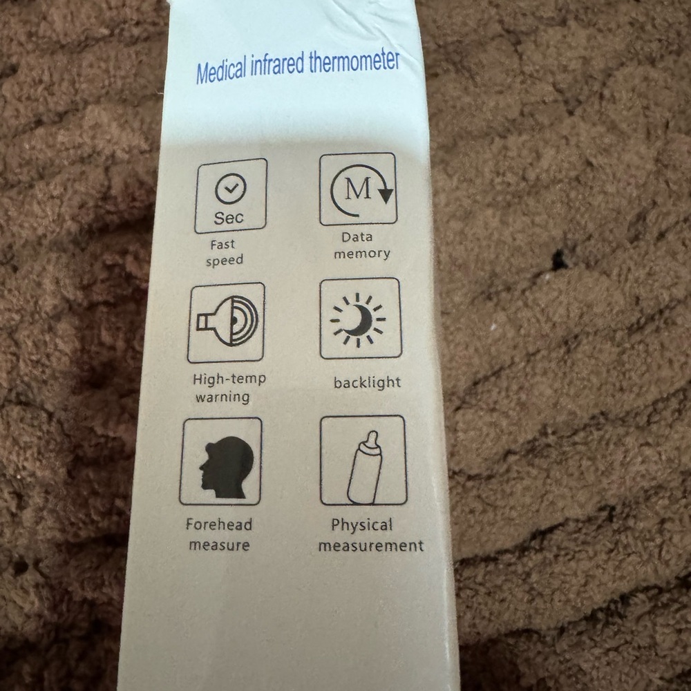 Dikang Medical Infrared Thermometer HG01 - No Touch Digital Thermometer - Picture 2 of 3